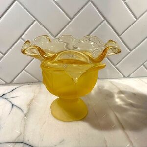 Vintage Viking Cabbage Leaf Satin & Clear Ruffled Rim Candy Dish Compote